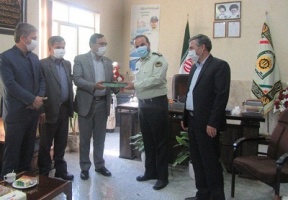 مدیر عامل شرکت بهره برداری نفت و گاز شرق با فرمانده انتظامی و فرمانده هنگ مرزی شهرستان سرخس دیدار کرد