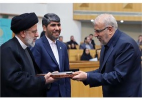 قدردانی رئیسی از اوجی در جشنواره شهید رجایی