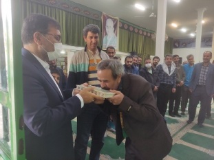 اعزام کاروان راهیان نور شرکت بهره برداری نفت و گاز شرق به مناطق جنگی جنوب کشور