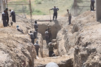 گزارش تصویری + کلیپ زحمات جهادگونه همکاران شرکت بهره برداری نفت و گاز شرق در اورهال مراکز جمع آوری مرکزی و غربی 